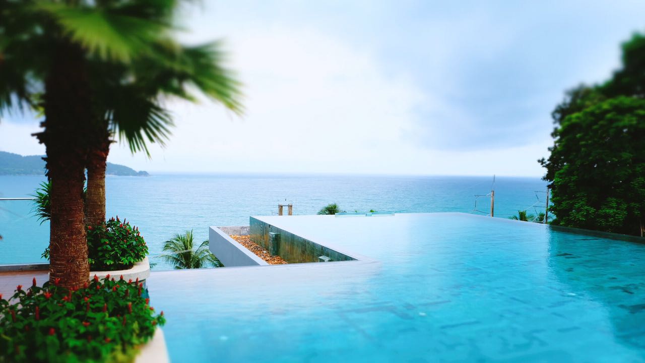 如何花5000元在普吉岛像王思聪一样的装X？