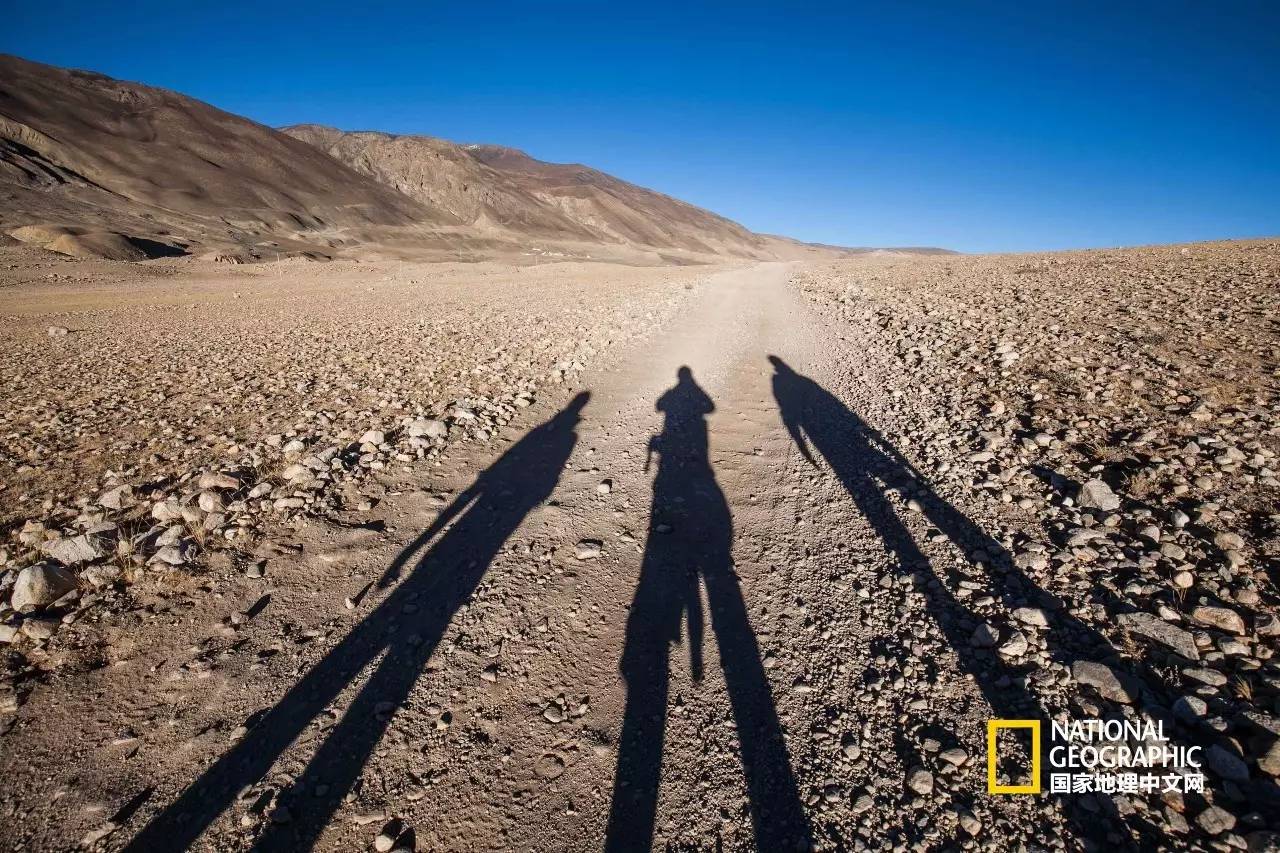 一次惊险的冒险之旅南极冰川,神奇的南极冰川探险之旅感受