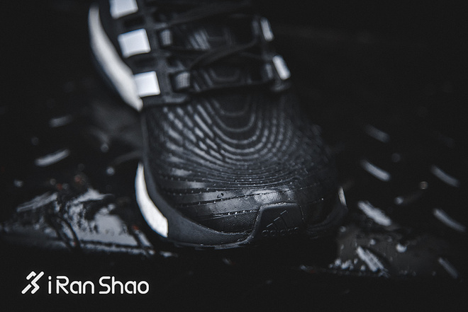 开箱adidasboost21,adidas开箱搞笑