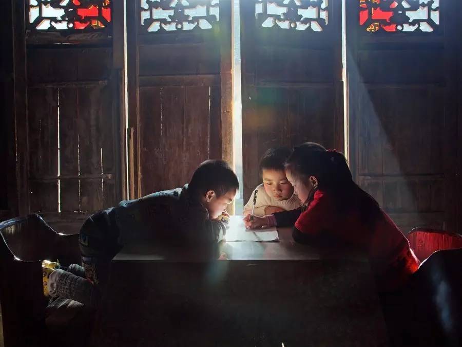 关爱留守儿童让孩子不再孤单,关爱留守儿童的体育活动