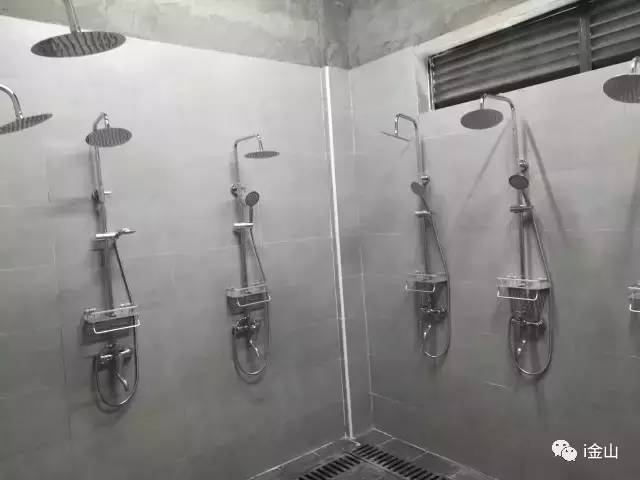 世界第一足球公园,上海市金山区探秘科普馆