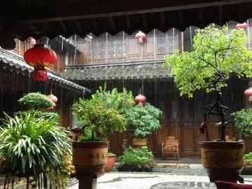 下雨天的丽江应该玩什么,雨天的丽江能玩吗