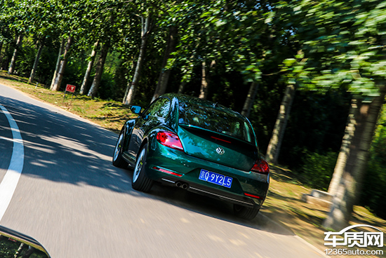 老款甲壳虫1.8t试驾,08款大众甲壳虫测评