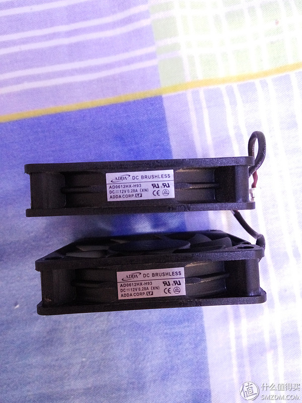 明基w1070投影仪怎么拆镜头,明基投影机w1060换风扇图