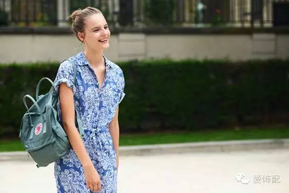 必买经典款包包价格适中,值得入的入门款包包