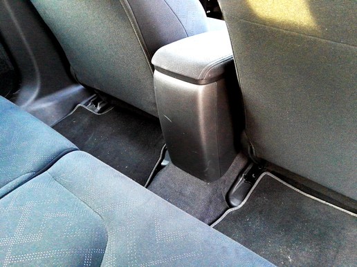 2011款本田思域和09款思域一样吗,本田思域两厢的优缺点