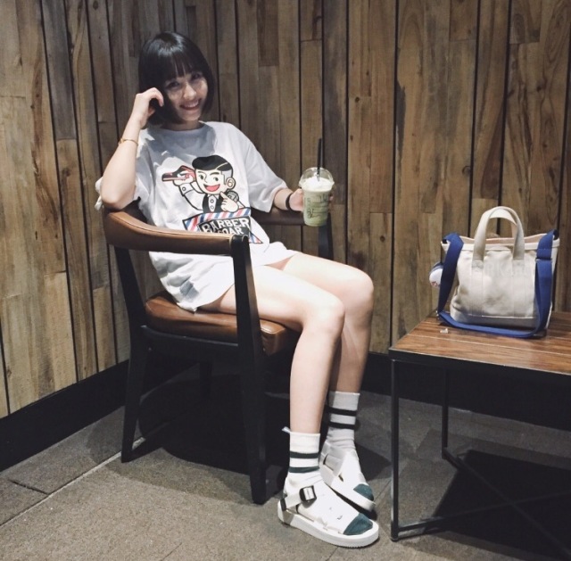 拥有一双拖鞋很重要,给自己做了一双独一无二的拖鞋