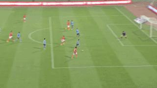 球队不满判罚集体退场,球队因不满裁判退赛