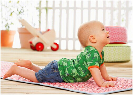 哺乳期妈妈抽烟的例子,哺乳期抽烟对新生儿影响案例