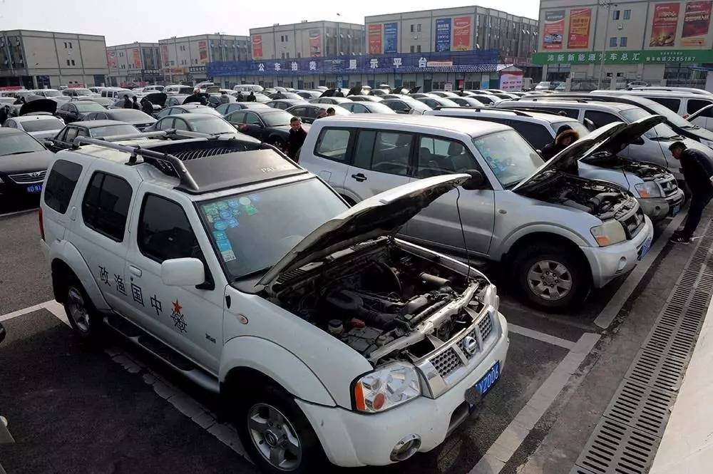 公车拍卖的车能买吗,公车拍卖划算吗