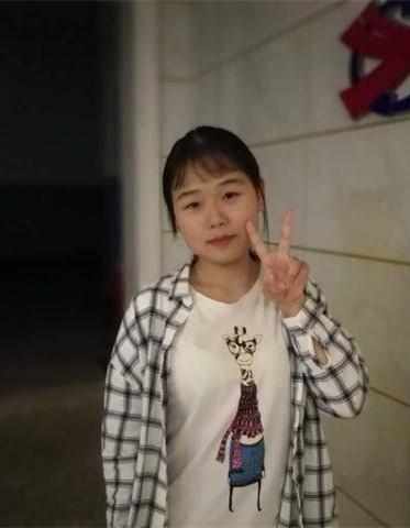 高颜值高考状元震撼视频,高考历史上裸分最高的十位状元