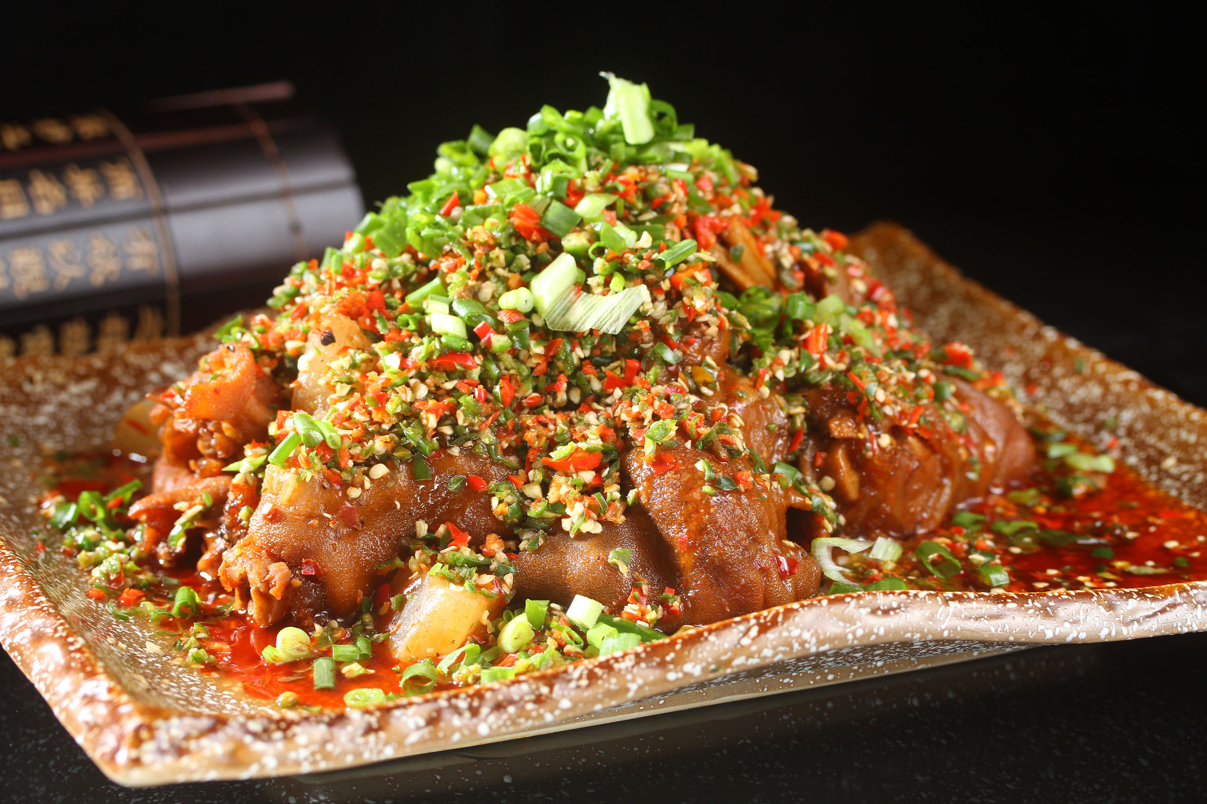 重庆24小时适合喝酒的馆子,重庆适合一个人喝酒的小酒馆