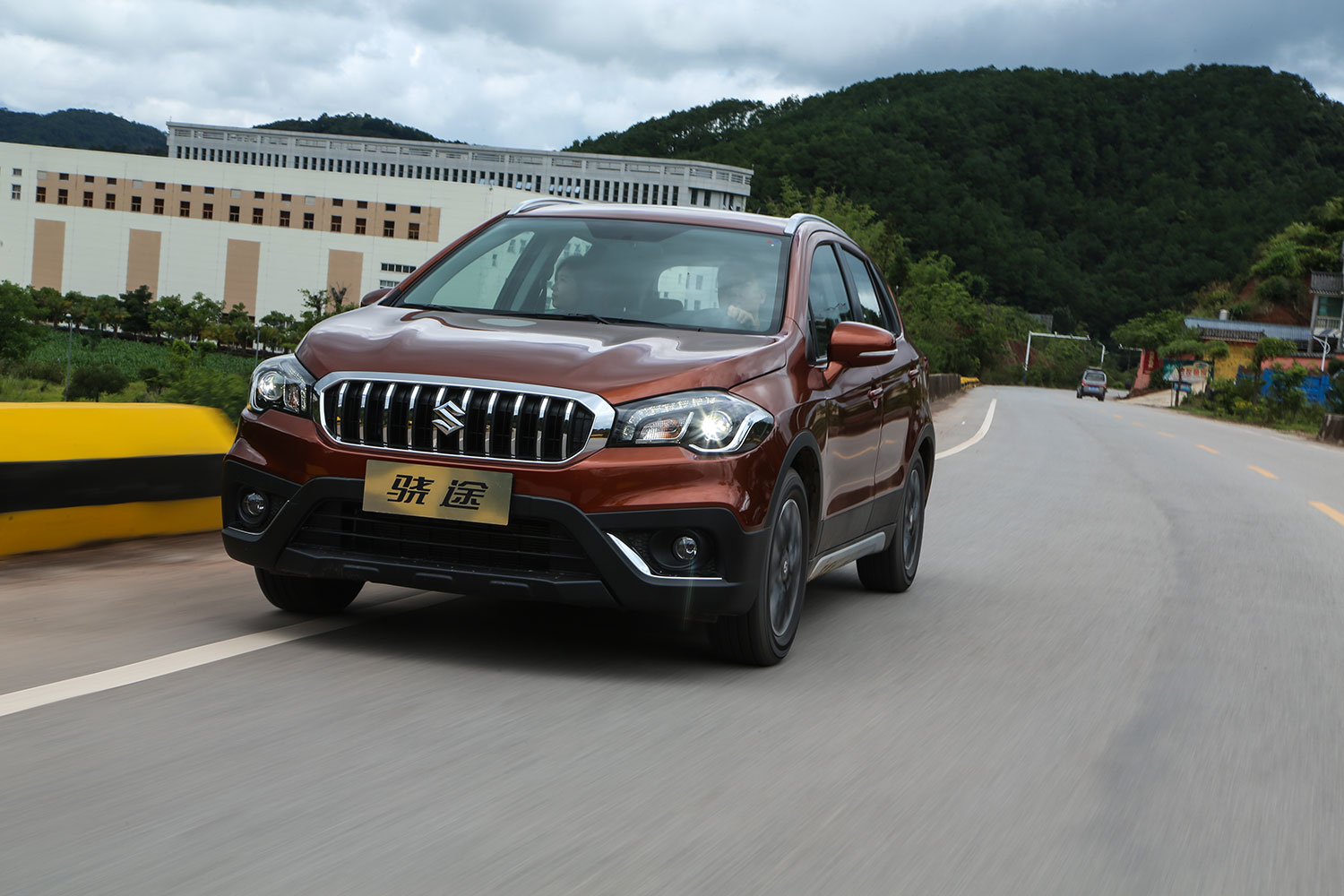 适合家用车性价比高的suv,适合家用性价比高的车suv10万左右