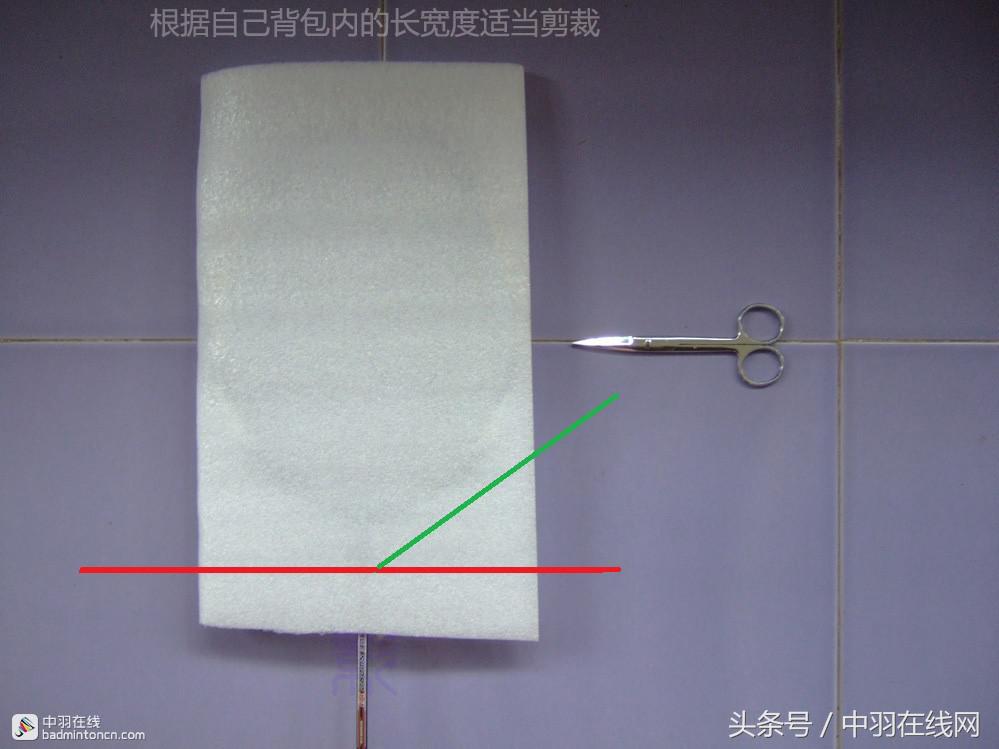 如何做羽毛球拍放置,如何自制羽毛球拍架