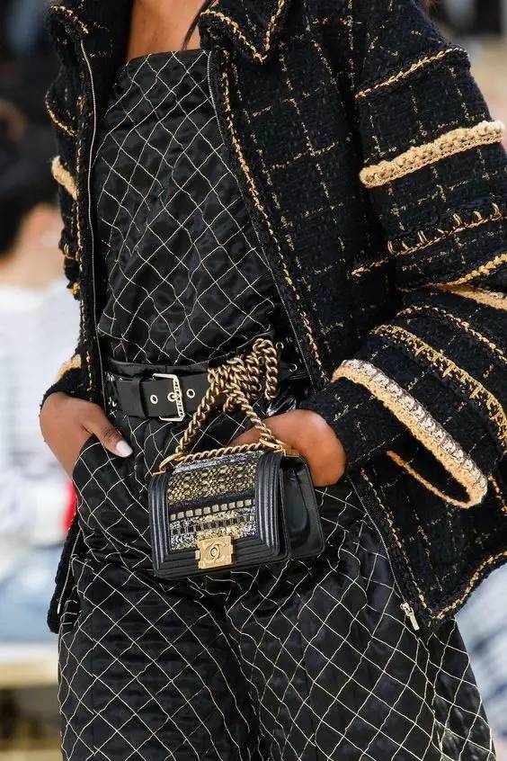 宋茜衣品图片,宋茜穿牛仔衣和牛仔裤