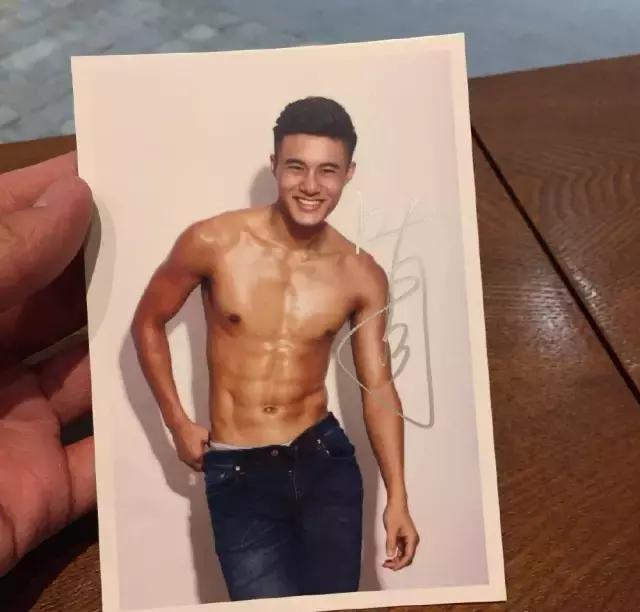 体育生毕业后，竟做了男模！