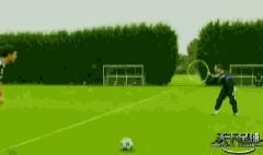 足球的搞笑瞬间偷球,足球的搞笑瞬间内马尔