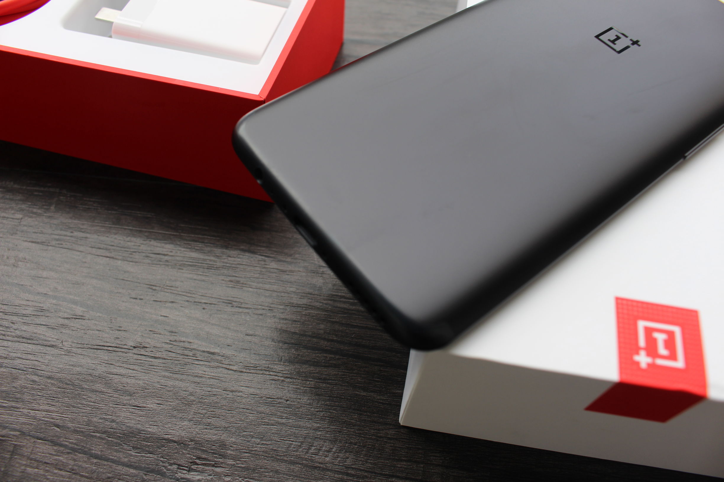 一加5手机评测国产机顶级旗舰,一加手机5评测科技美学