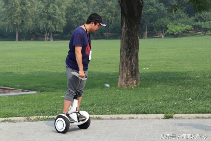 小米九号平衡车Plus体验比普通版贵3/4到底凭什么