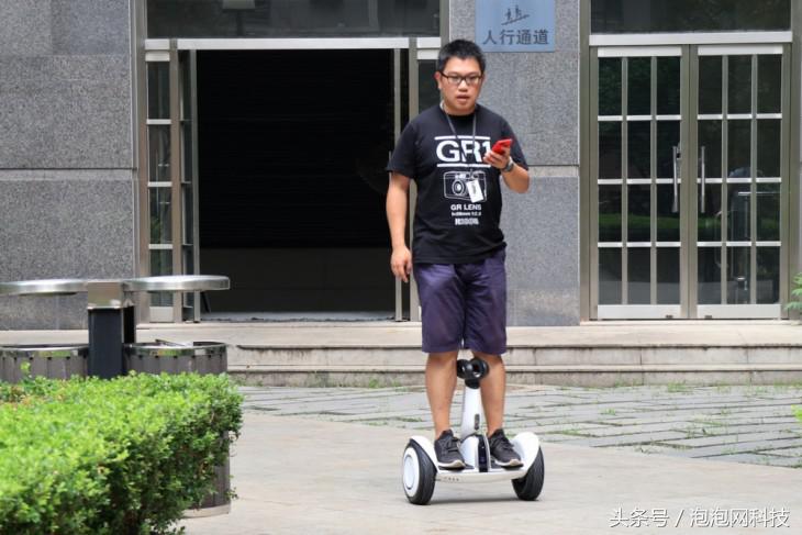 小米九号平衡车plus对比燃动版,小米九号平衡车和九号平衡车区别