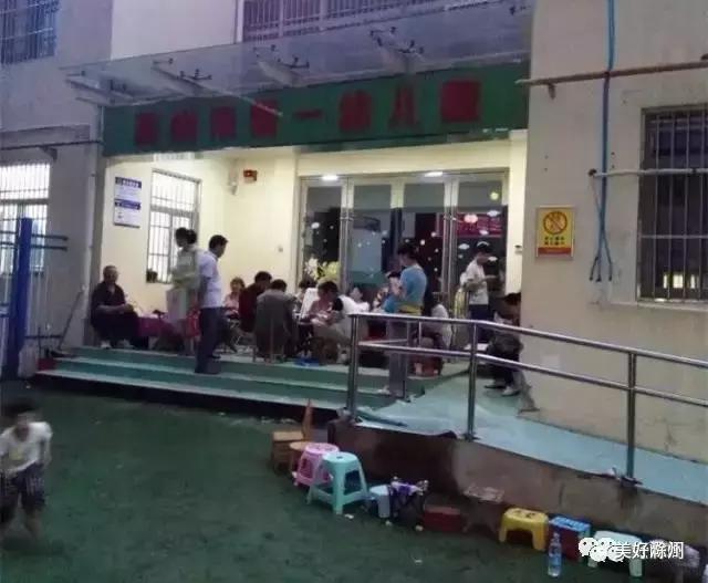 家长熬夜排队为孩子报名,滁州幼儿园报名流程示意图