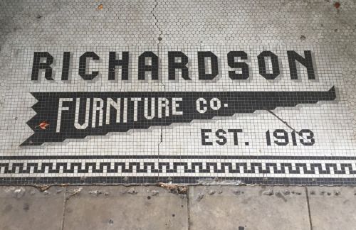 100个创意引导标识牌图片,创意标志牌图片