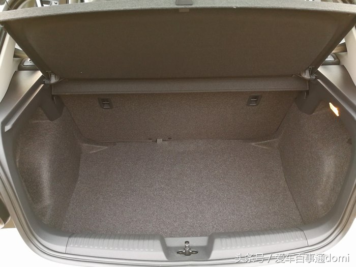 大众polo1.4t自动落地价,polo自动风尚版1.4