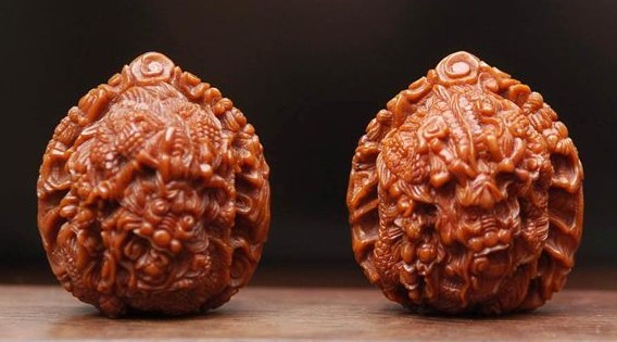 乾隆盘玩核桃,文玩核桃的发展历史