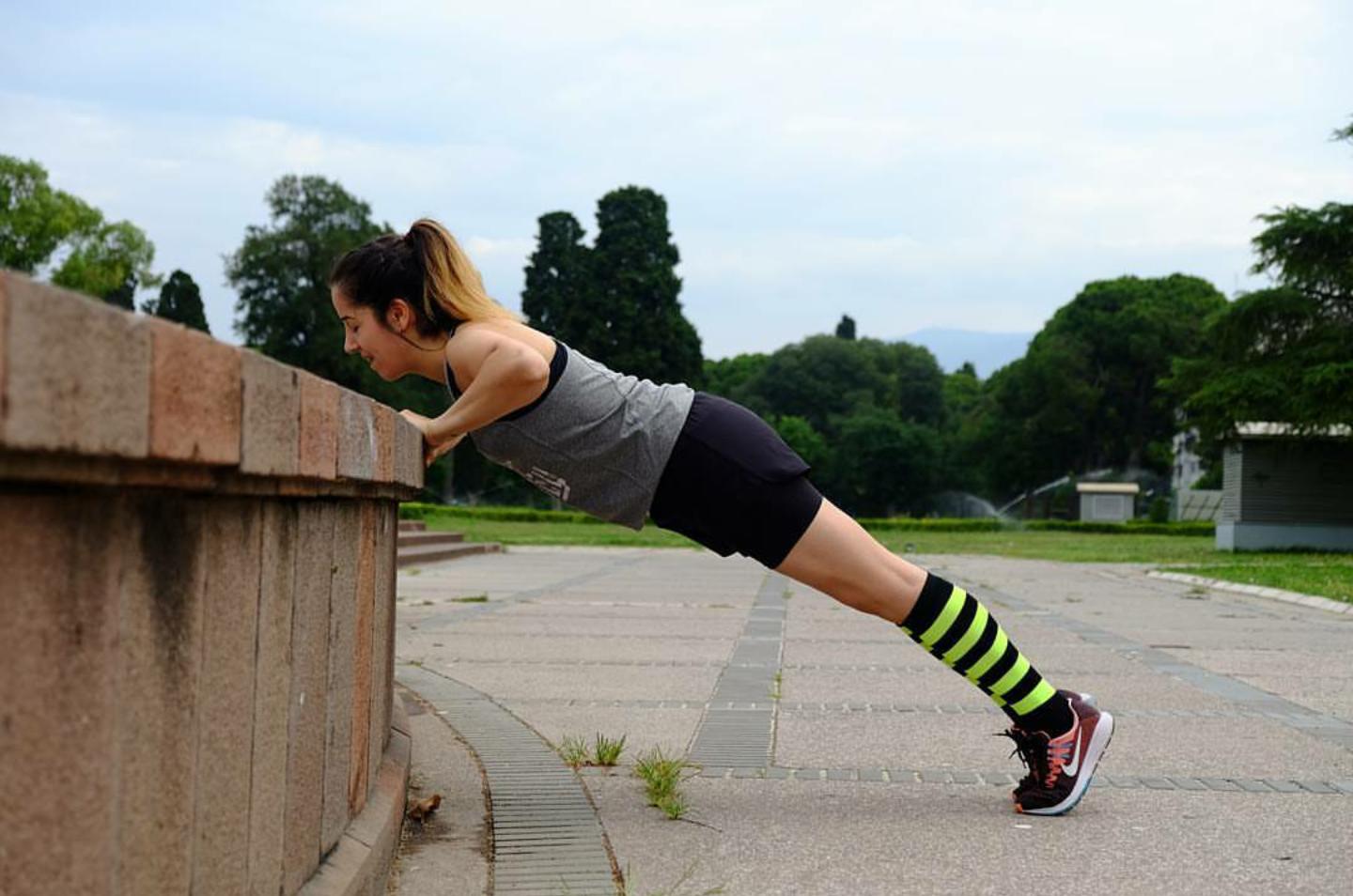 健身训练后喝一杯牛奶，远离中暑症状