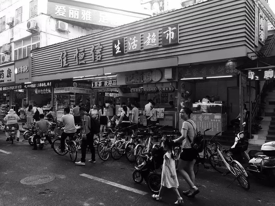 深圳最大的城中村白石洲村,深圳最大城中村之一的白石洲