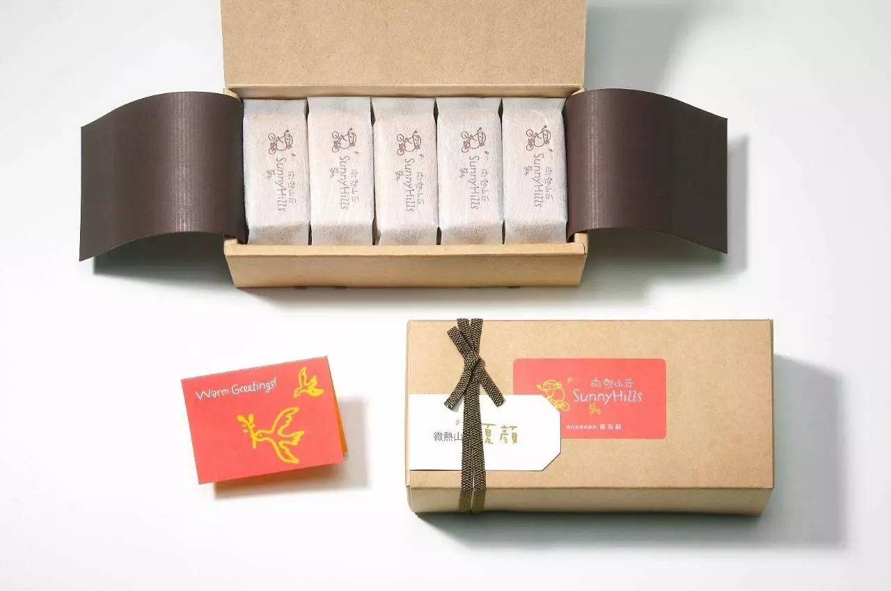 伴手礼戴什么合适,为什么旅游带伴手礼