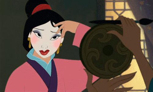 怎么从外表判断一个人的性格,长相妩媚性格高傲女人的特征