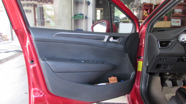 最新款标致308音响改装,13款标致308音响改装视频