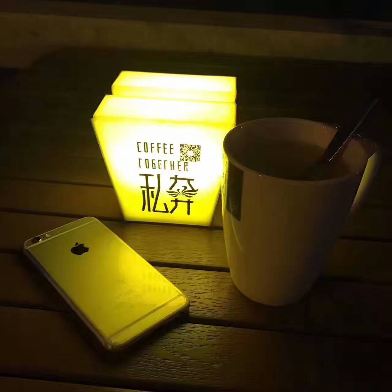 智能手机掉到水里面了,智能手机掉到水里怎么办