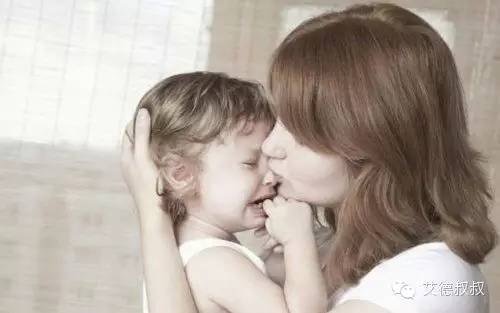 很难哄的宝宝会智力有问题吗,宝宝难哄睡怎么办