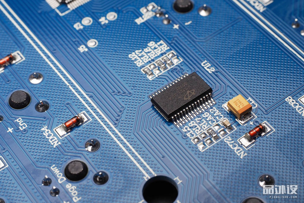 凯酷104机械键盘图片,凯酷87机械键盘荣耀版