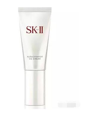 bb霜和cc霜哪个更水润保湿,CC霜和BB霜有啥区别