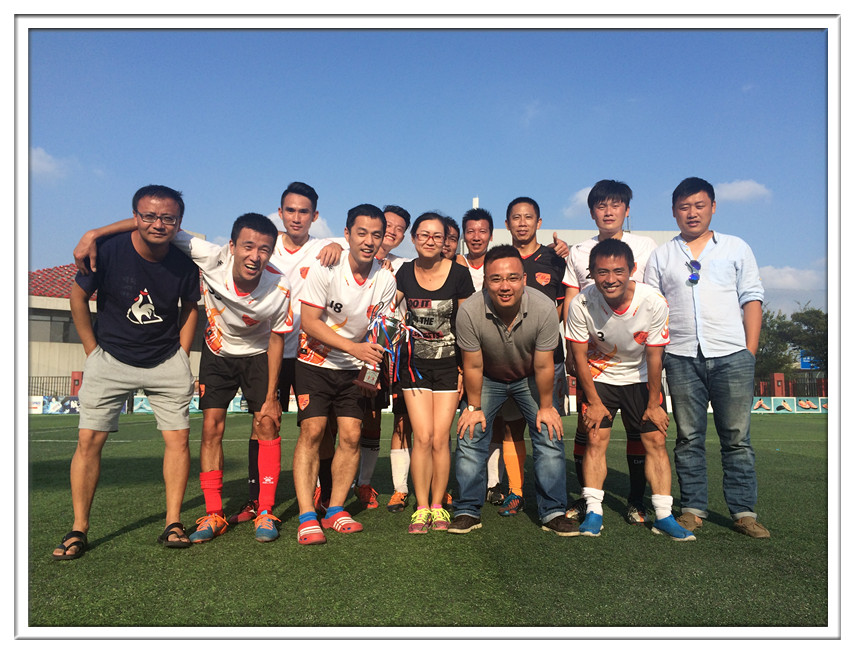 川流不息组合,川流不息足球