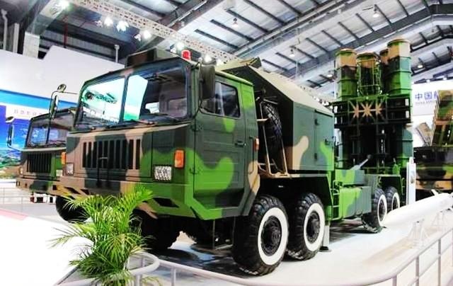 当年遭遇毁约设套发展举步维艰，如今大单接不完，西方主动靠近学习，要求中国装备技术不要采取封闭措施