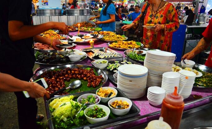 泰国千人火锅自助餐,泰国万人自助餐