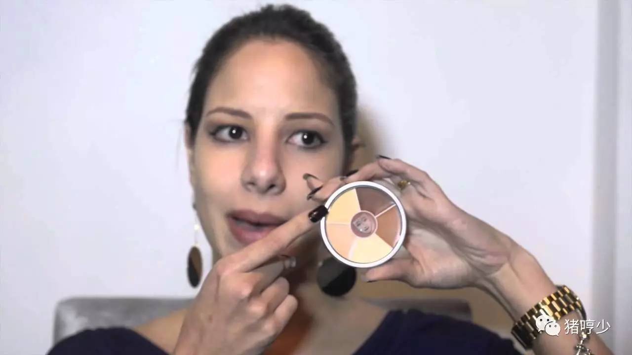 明星皮肤真的不长痘吗,脸上不长痘