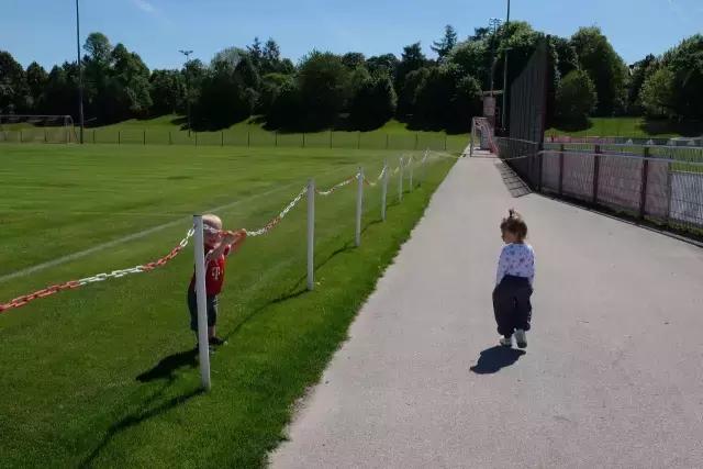 烦，有几张很厉害的票，却送不出去