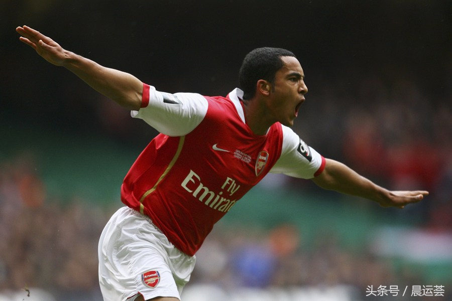 世界足坛十大速度过人,比博尔特还快的足球