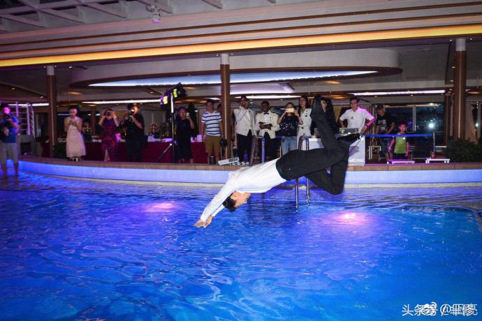 叶一茜田亮奥运冠军,奥运冠军和超女