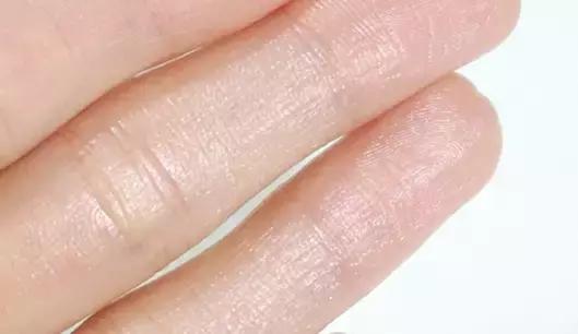 遮瑕要怎样才能轻薄自然,轻薄无瑕遮瑕