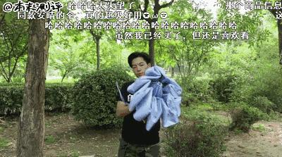 本末测评:晒成狗!教你如何机智挑选防晒伞