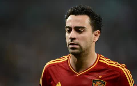 哈维与巴萨续约,哈维希望巴萨续约登贝莱