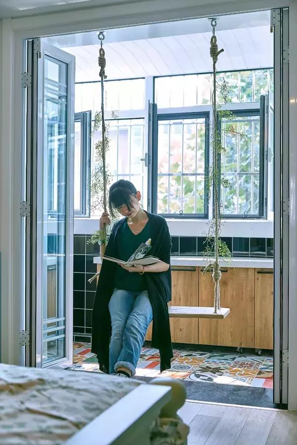 天津姑娘13W逆袭80㎡老房，有颜值又实用，客厅没窗户也能晒太阳！（内附装修干货）