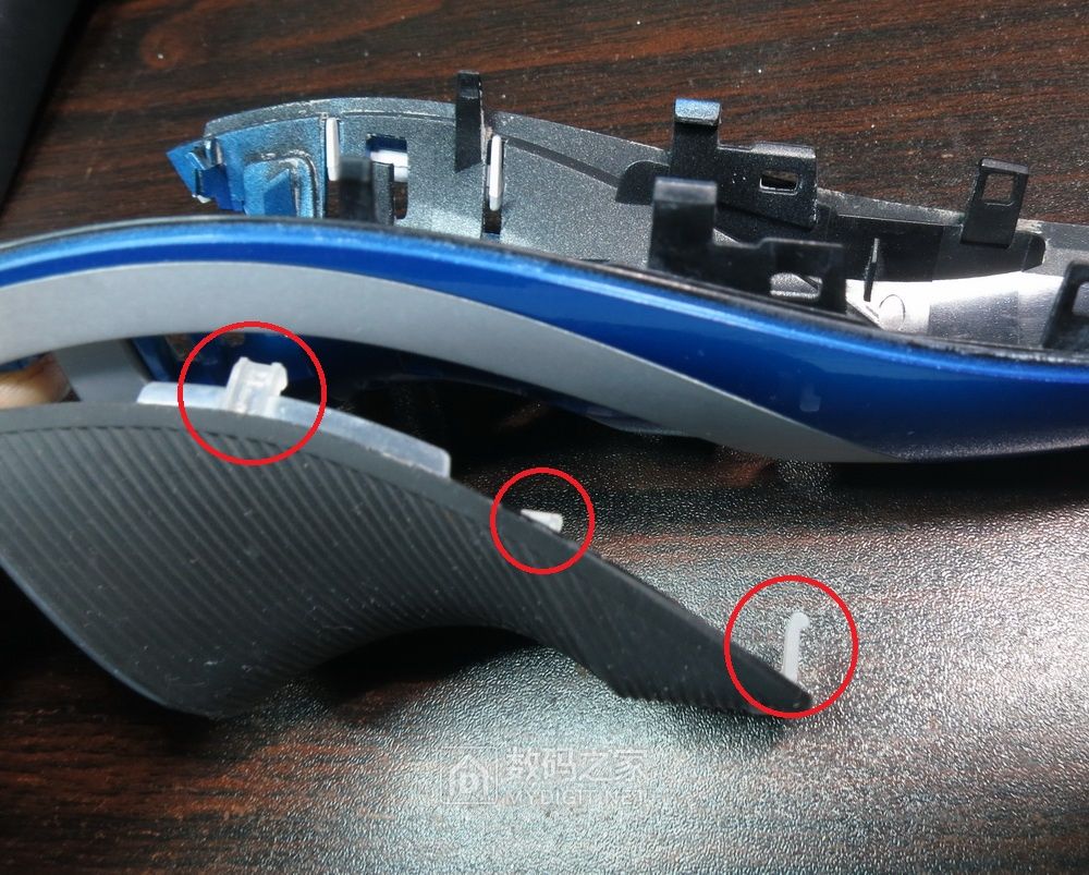 飞利浦三头剃须刀刀头拆卸清洗,传统剃须刀剃须的感受