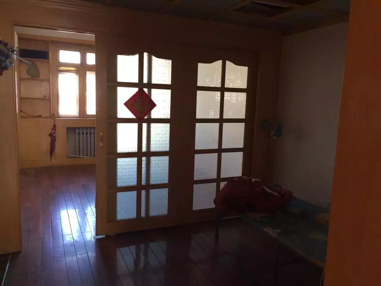 天津姑娘13W逆袭80㎡老房，有颜值又实用，客厅没窗户也能晒太阳！（内附装修干货）